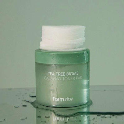 FARMSTAY TEA TREE BIOME CALMING TONER PAD 70 PADS